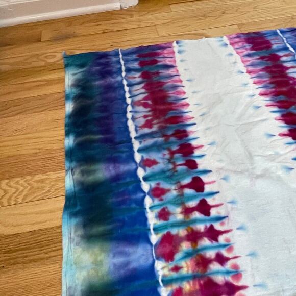 Hand tie dyed trans pride tapestry flag 32x52 inches LGBTQIA - Picture 4 of 7